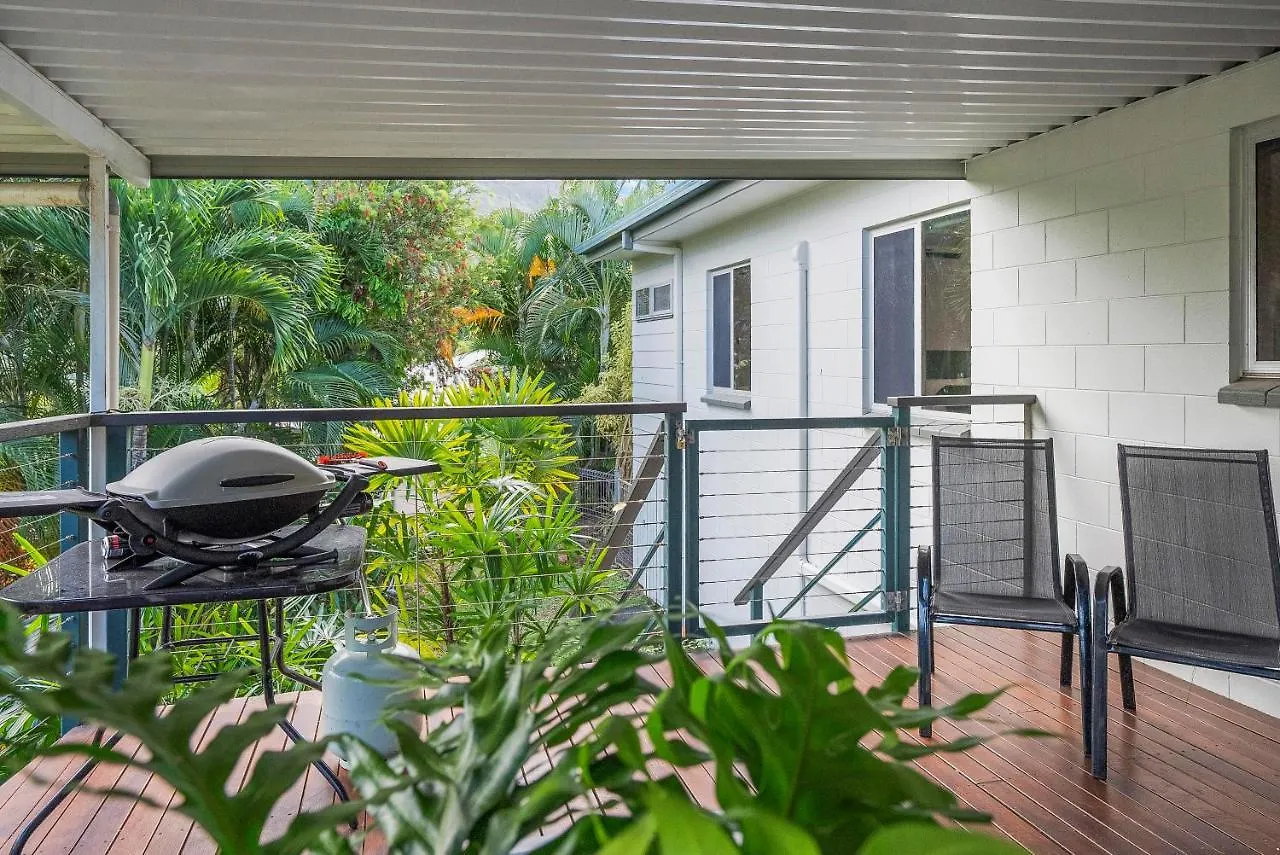 Holiday home Deco View Family Oasis In Cairns Villa East Trinity